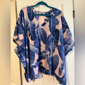 Buddy love poncho style top